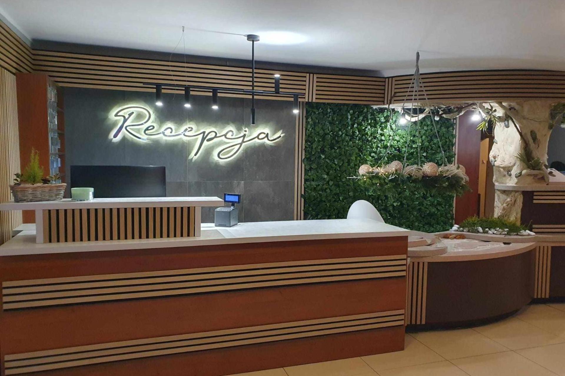 Hotel *** Nat コウォブジェク エクステリア 写真