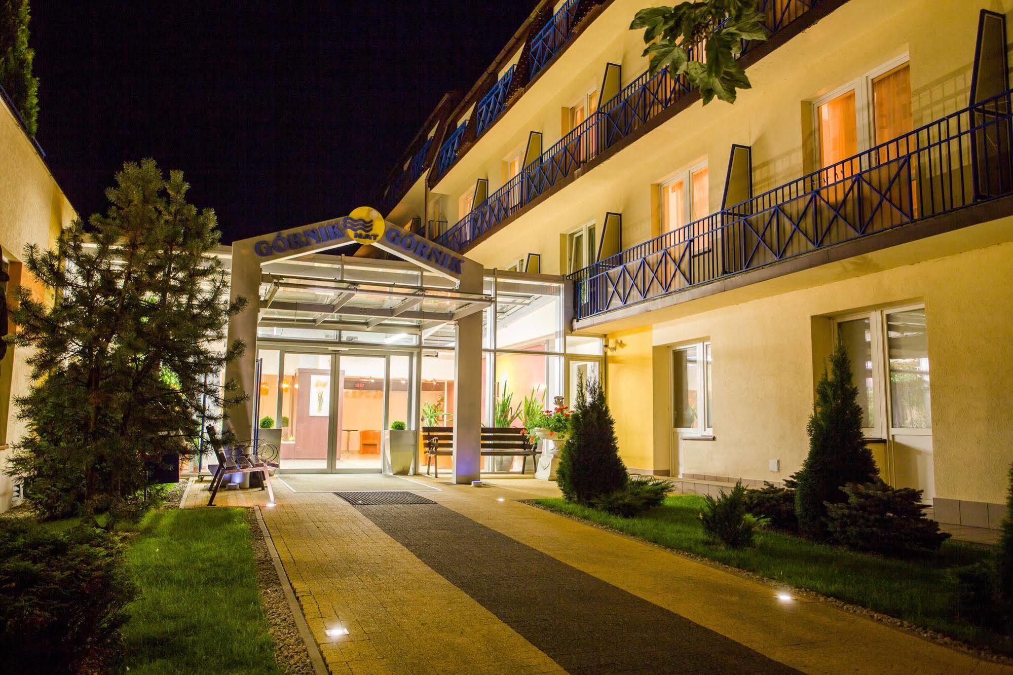 Hotel *** Nat コウォブジェク エクステリア 写真